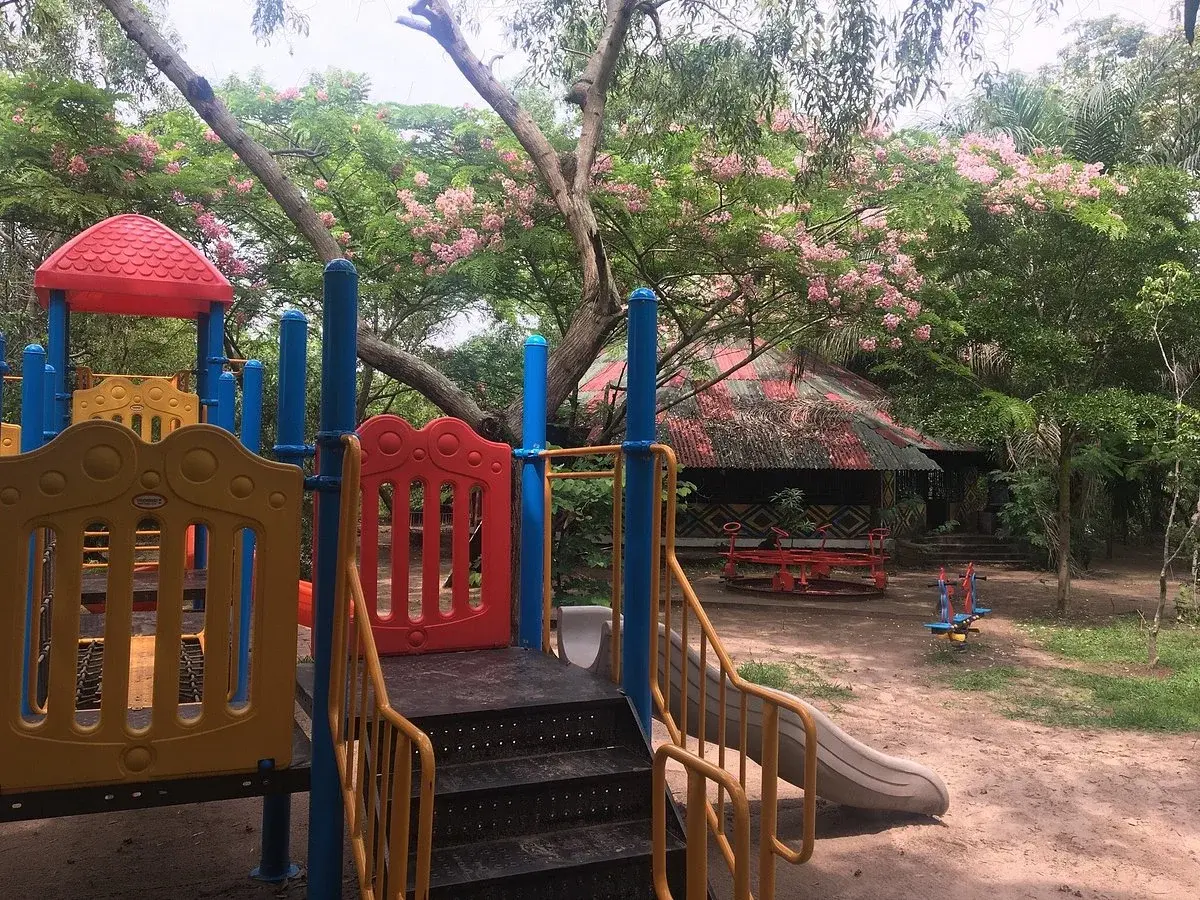 Mbudi Nature, parc touristique avec vue sur les rapides du fleuve Congo, Kinshasa